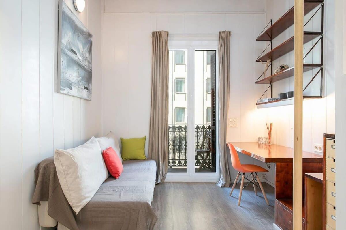 Paseo De Gracia Modern 4bd With Terrace Appartamento