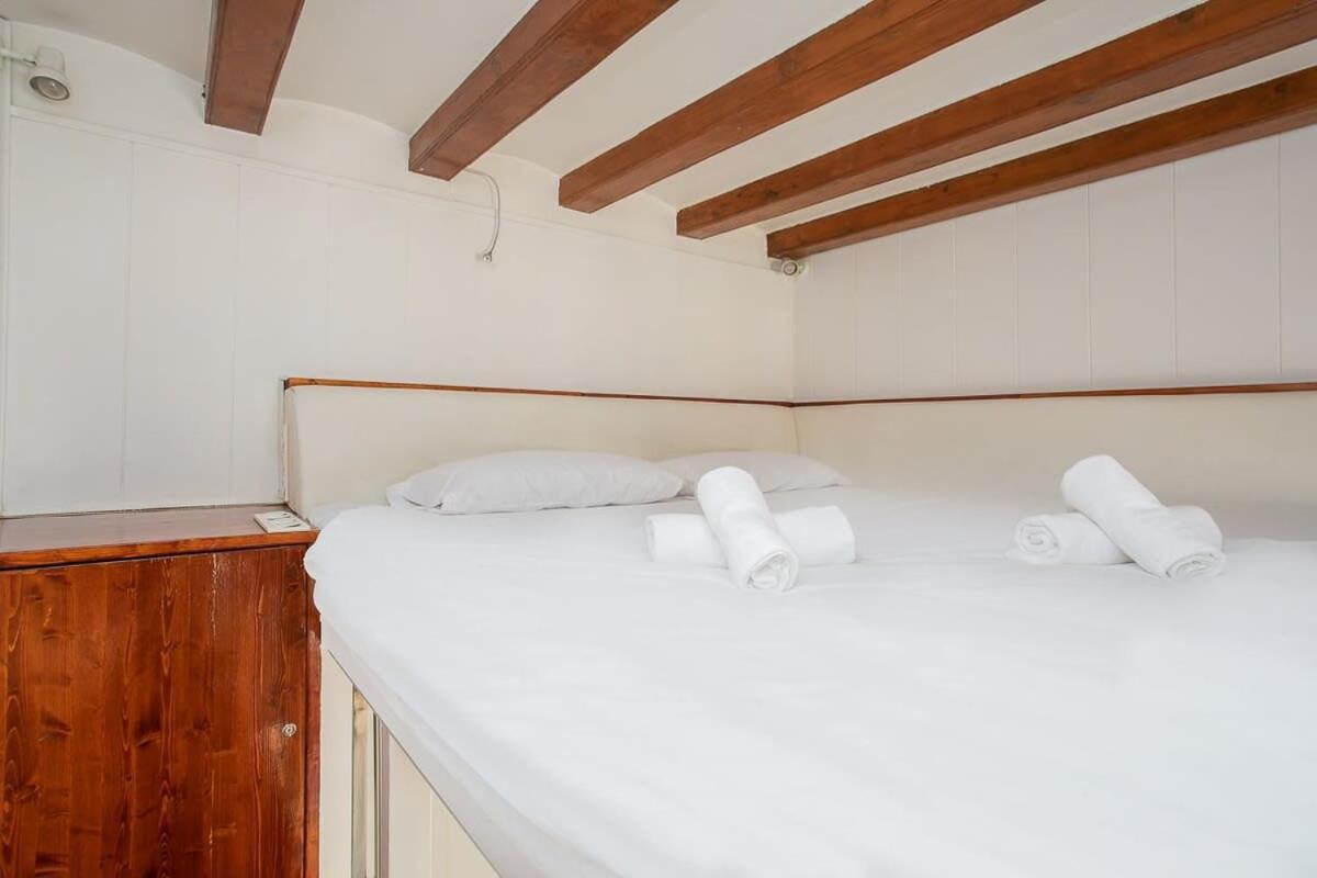 Paseo De Gracia Modern 4bd With Terrace Barcellona