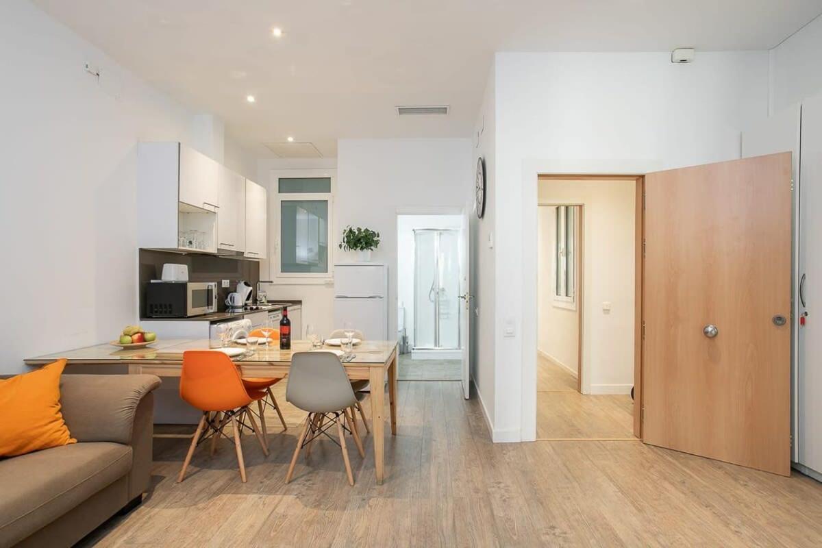 Paseo De Gracia Modern 4bd With Terrace Barcellona